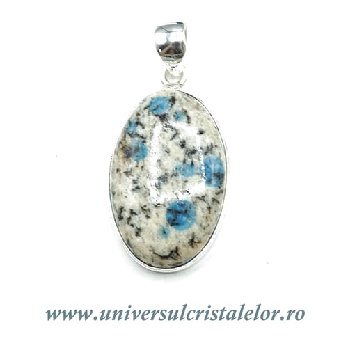 Pandantiv K2 (Lazulite in granite)