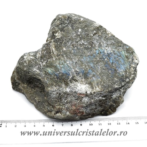 Labradorit slefuit pe o parte unicat m1