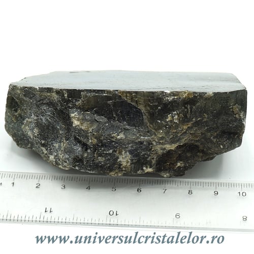 Labradorit slefuit pe o parte unicat m7