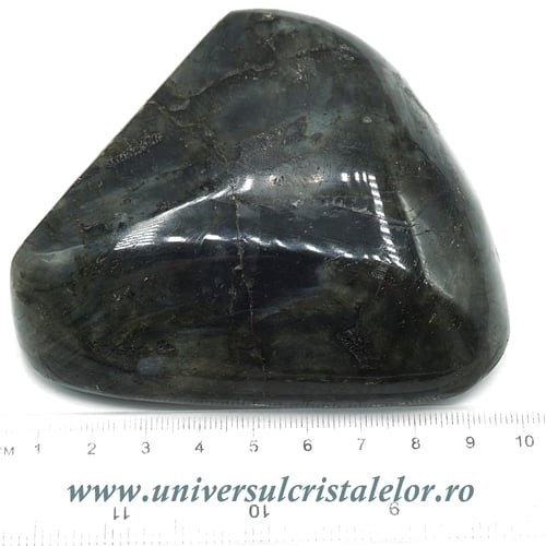 Sculptura labradorit