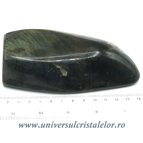 Sculptura labradorit