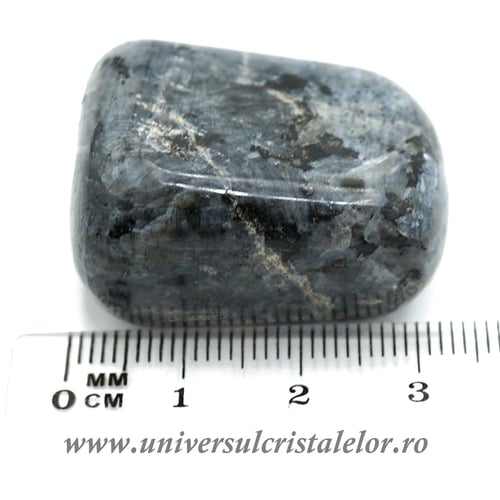 Larvikit - piatra rulata unicat m8