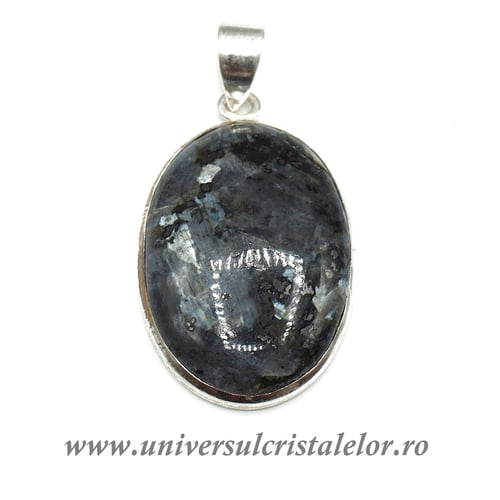 Pandantiv larvikit oval unicat