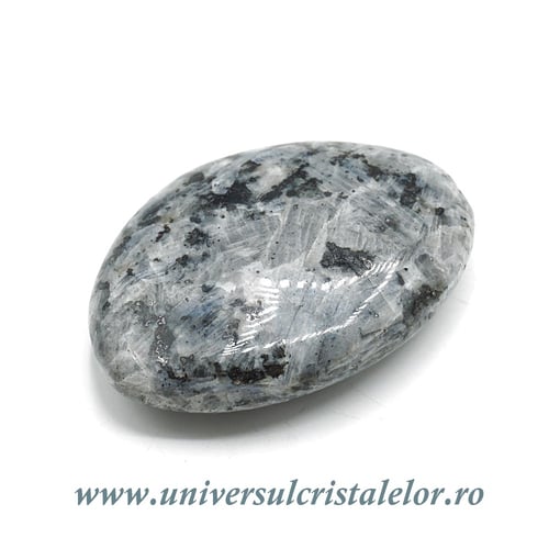 Larvikit polisat unicat m04