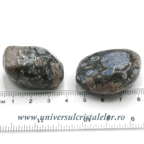 Llanit ( que sera ) piatra rulata