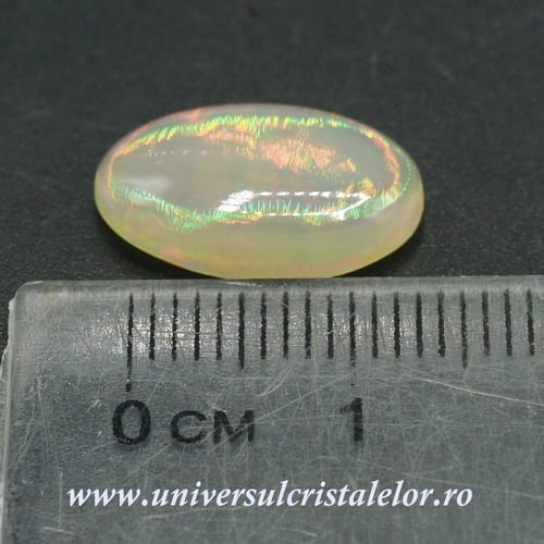 Opal nobil Etiopia cabochon m15