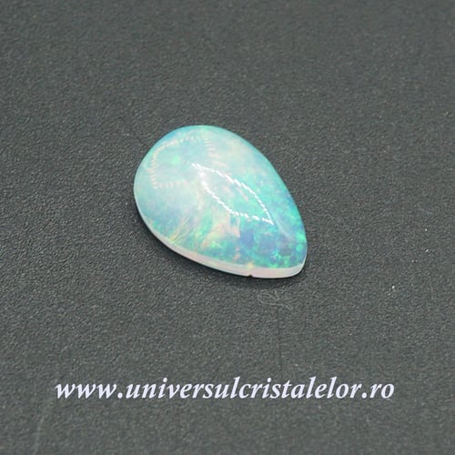 Opal nobil Etiopia cabochon m17