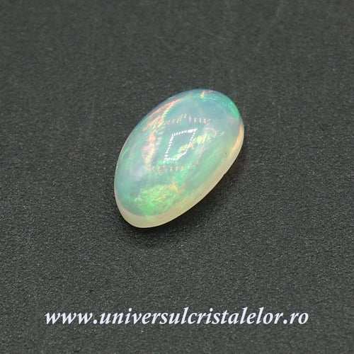 Opal nobil Etiopia cabochon m18