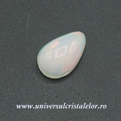 Opal nobil Etiopia cabochon m24