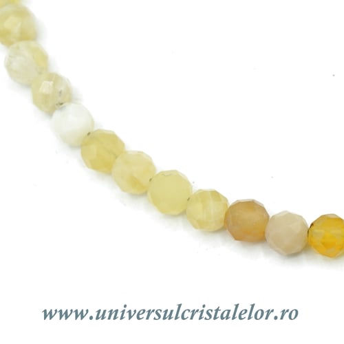 Colier opal galben rotund fatetat - 4 mm