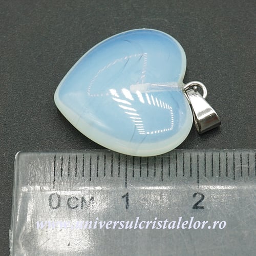 Pandantiv opalit inima