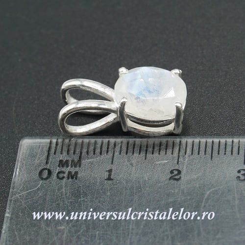 Pandantiv piatra lunii 