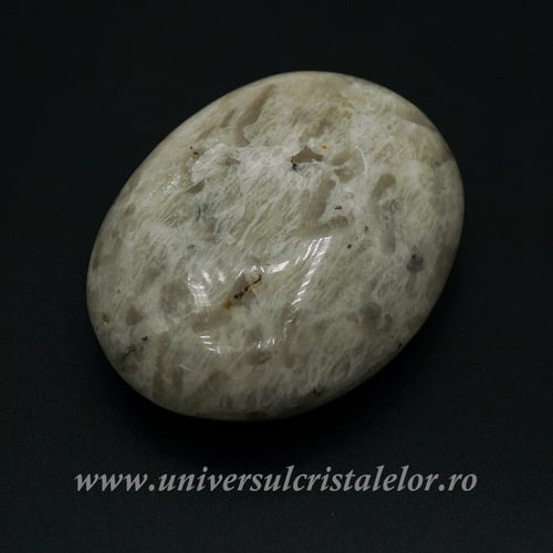 Piatra lunii alba polisata