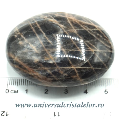 Piatra lunii polisata