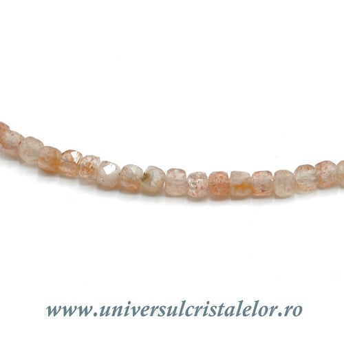 Colier piatra soarelui cub fatetat - 2,5 mm