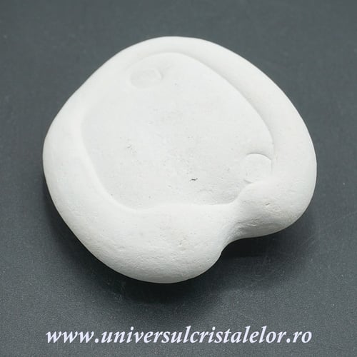 Piatra zanelor ( menilit ) 