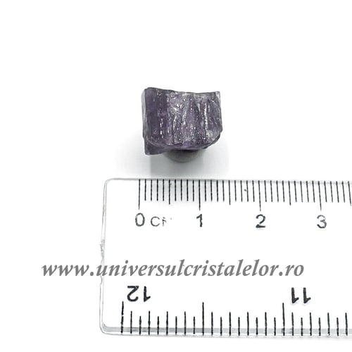 Scapolit mov mineral unicat m02