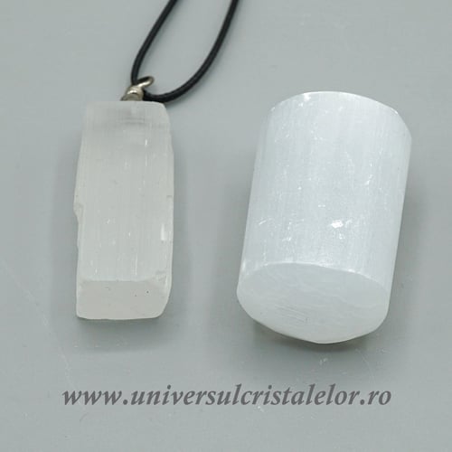 Set selenit ( pandantiv plus piatra rulata ) m2