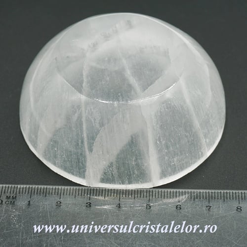 Selenit bol rotund
