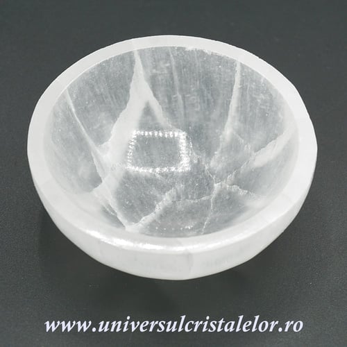 Selenit bol rotund