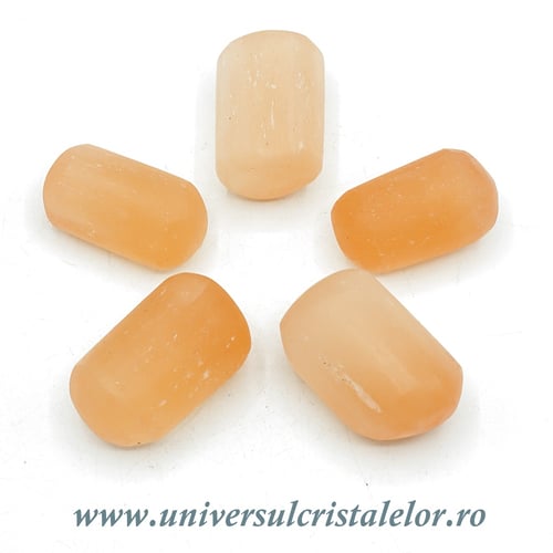 Selenit orange piatra rulata 