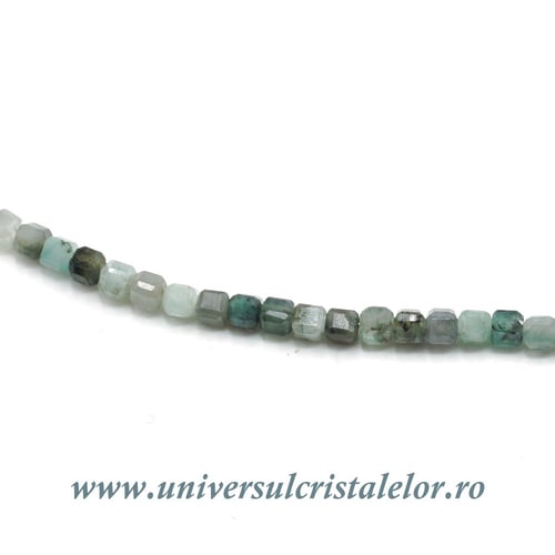 Colier smarald cub fatetat - 2,3 mm