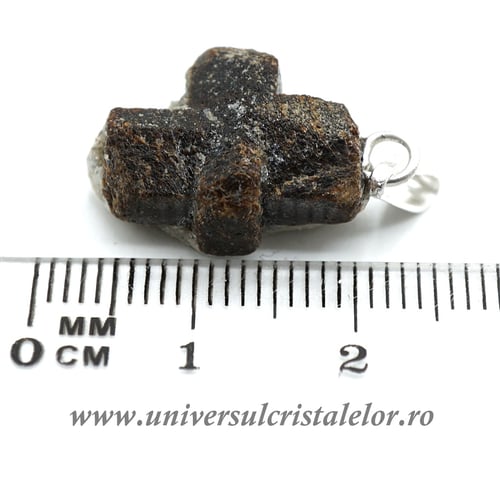 Pandantiv staurolit m3