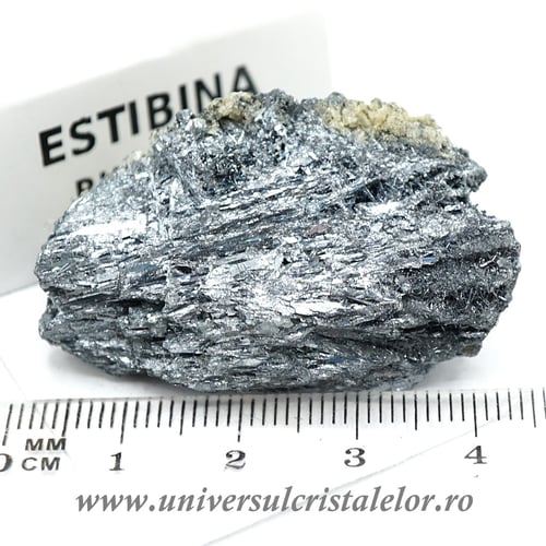 Stibina mineral unicat m3