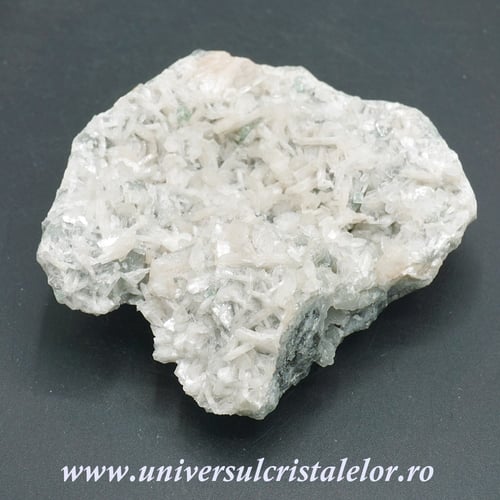 Stilbit cu apofilit verde unicat m02