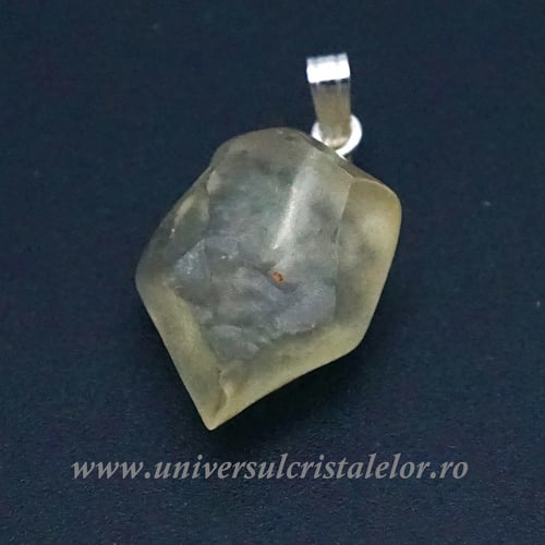 Pandantiv tectita aurie