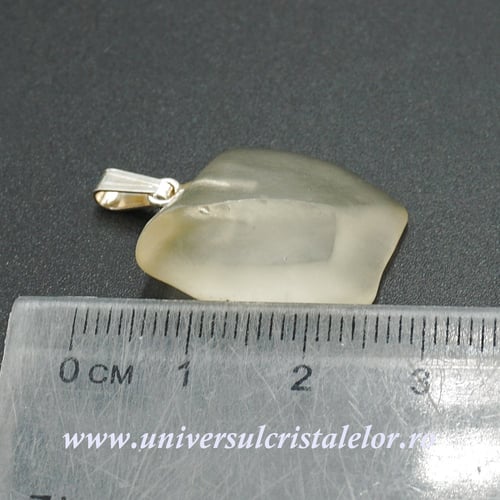 Pandantiv tectita aurie