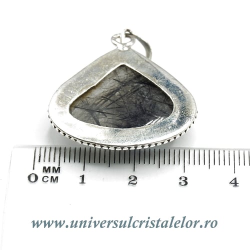 Pandantiv cuart cu turmalina