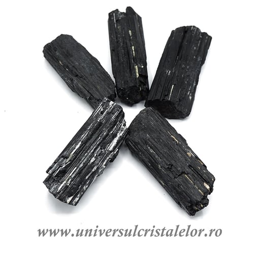 Turmalina neagra bruta m1