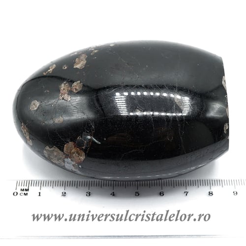 Sculptura turmalina neagra