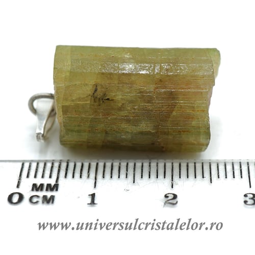 Pandantiv turmalina pepene