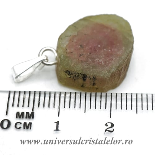 Pandantiv turmalina pepene