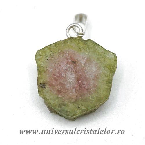 Pandantiv turmalina pepene