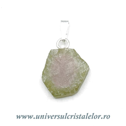 Pandantiv turmalina pepene