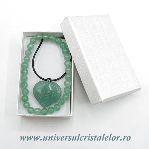 Set aventurin bratara si pandantiv cu snur si cutie
