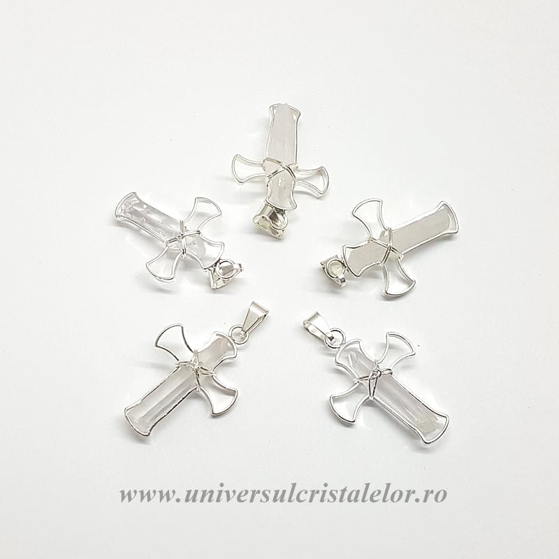 Pandantiv cristal de stanca cruciulita