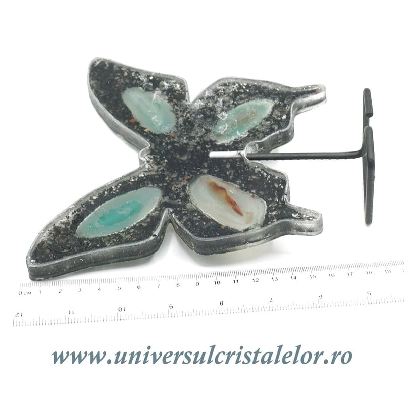 Fluture agat pe suport de metal