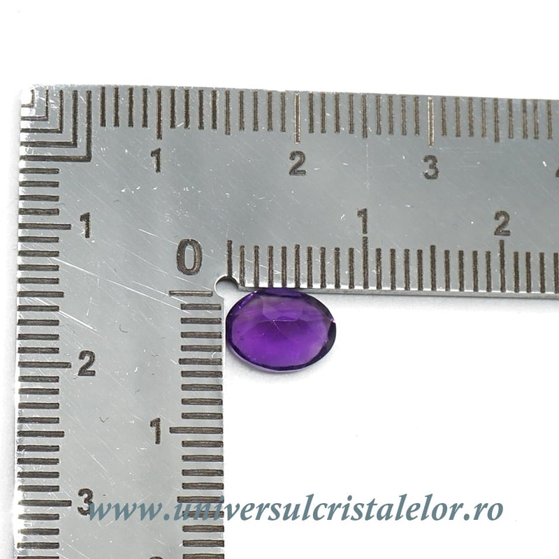 Ametist fatetat oval