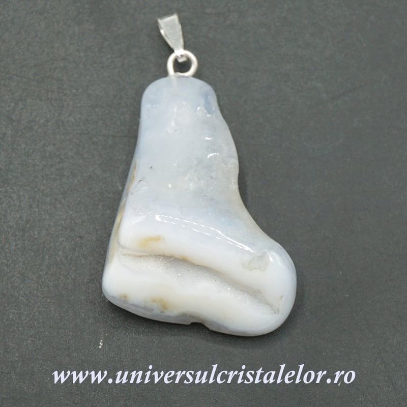 Pandantiv calcedonie