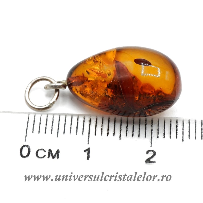 Pandantiv chihlimbar