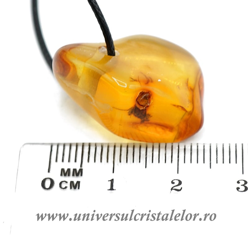 Pandantiv chihlimbar