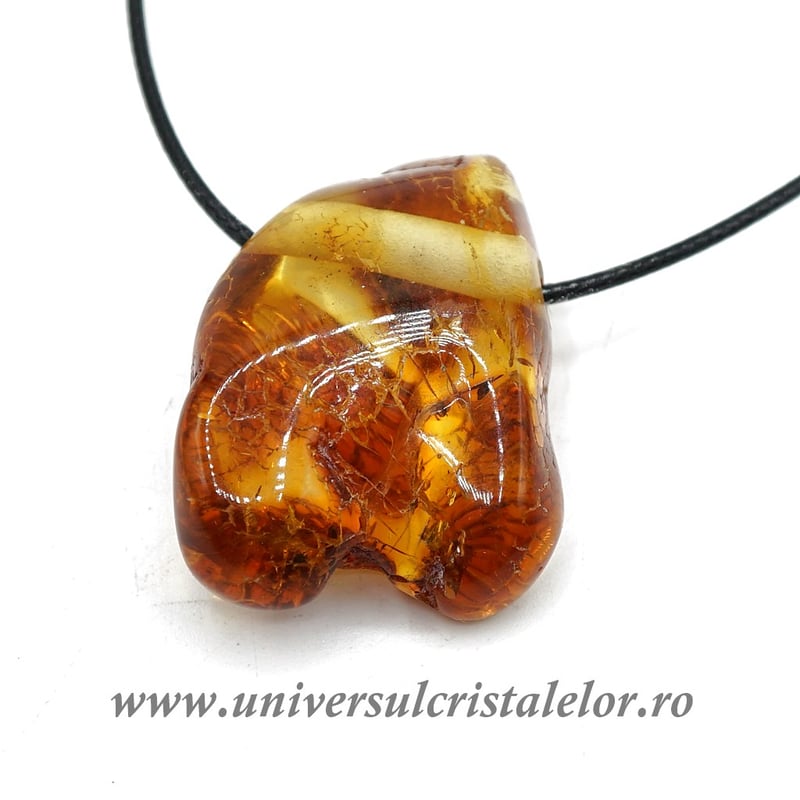 Pandantiv chihlimbar