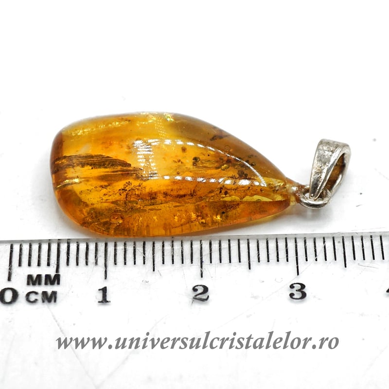 Pandantiv chihlimbar