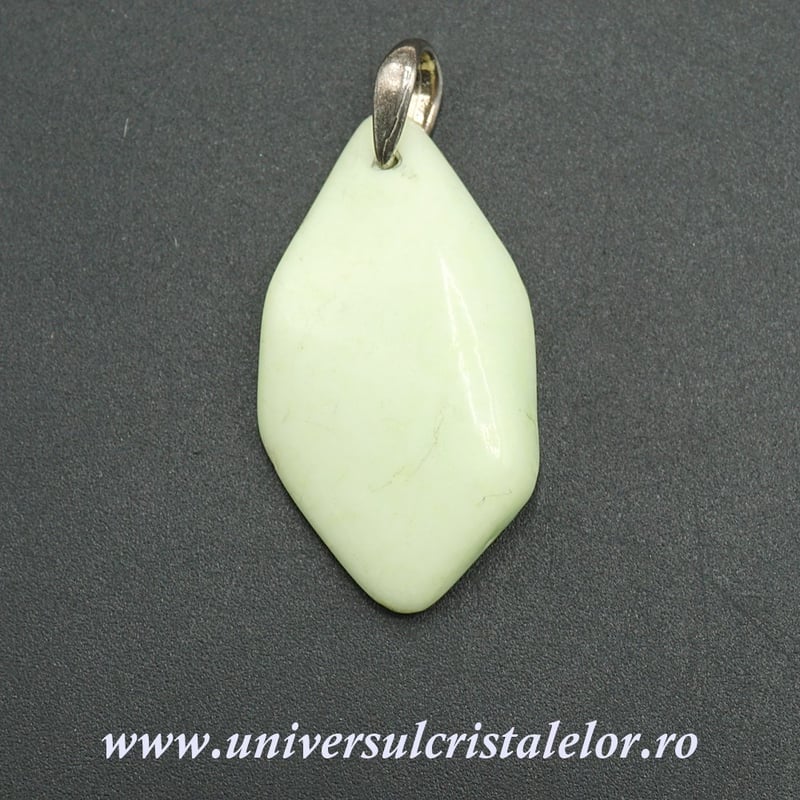 Pandantiv crisopraz lamaie