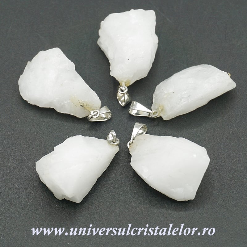 Pandantiv cuart alb laptos