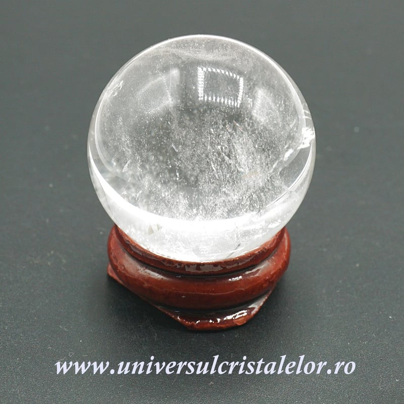 Sfera cristal de stanca